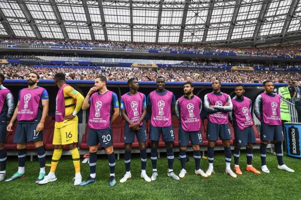 比顽强的比 比顽强的比