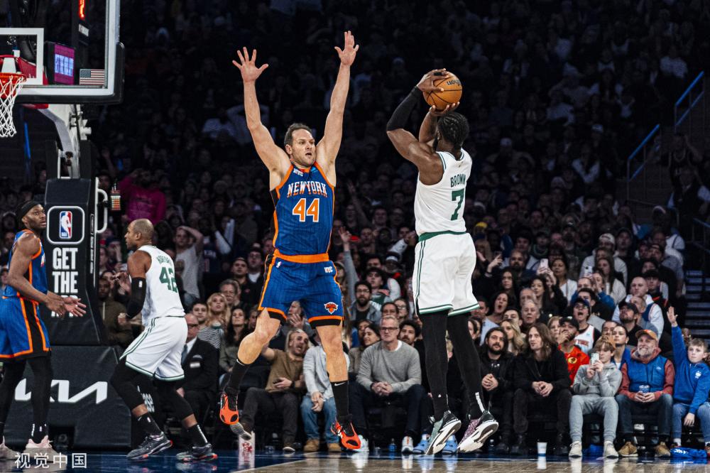 终以哈登所 终以哈登所