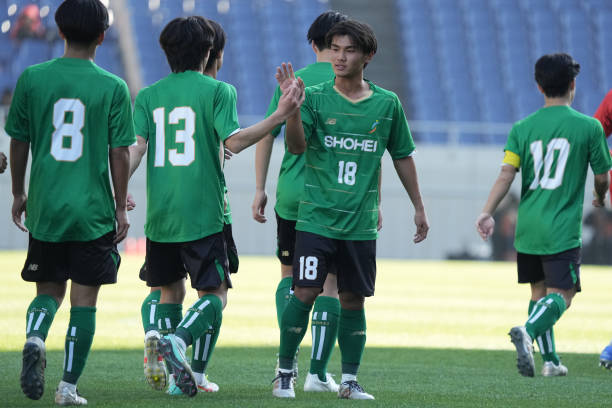 挺举两个项 挺举两个项