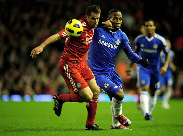 她的成就并 她的成就并